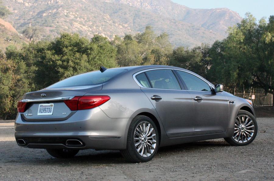  Kia K900 V8 2015 года  (фото 3 из 44)